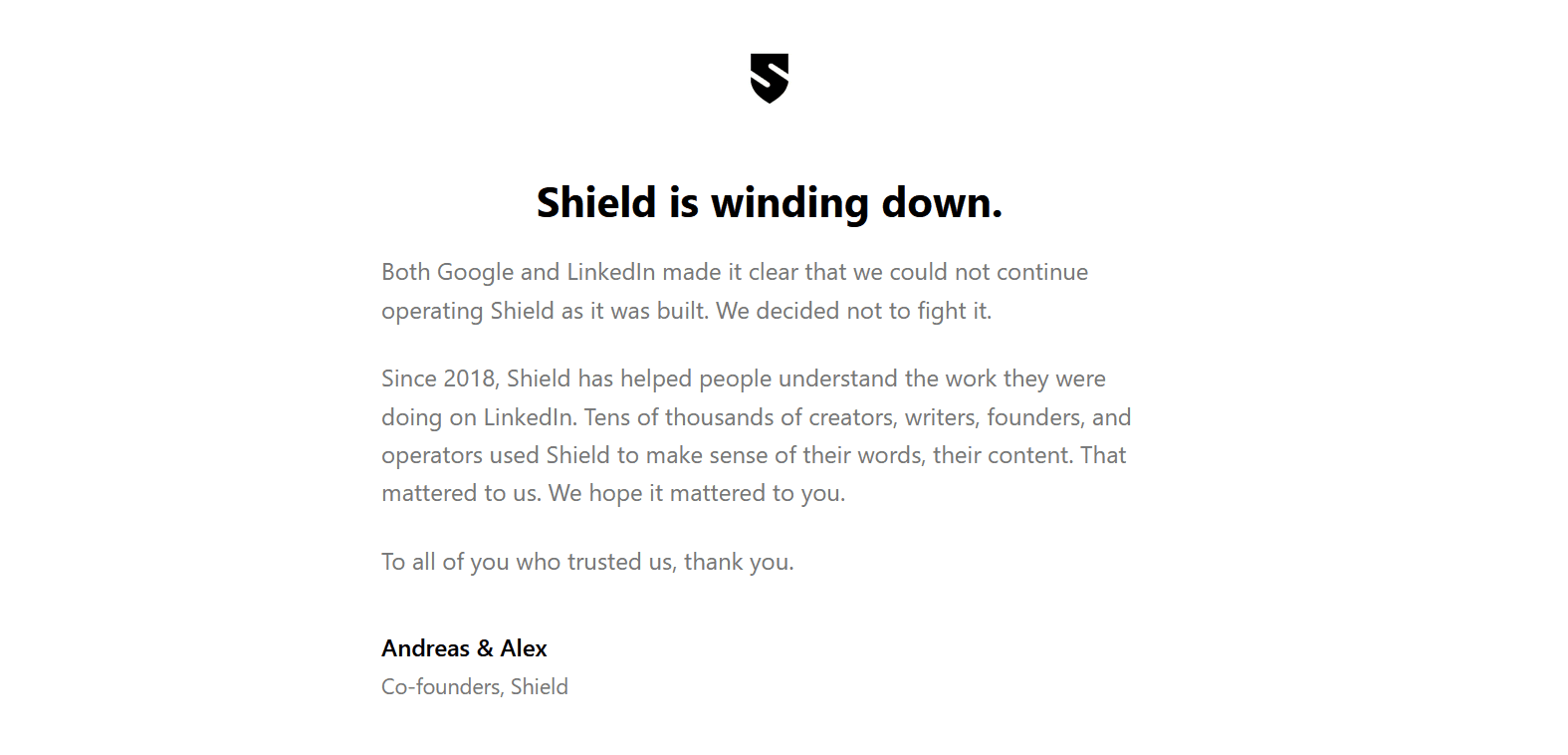 Capture de la page d'accueil de Shield, avec l'annonce de fermeture de Shield bien visible